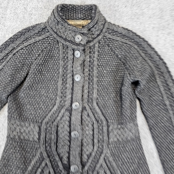 Inis Crafts Womens Celtic Highland Cardigan Sweater L Merino Wool Cable Ireland - Picture 2 of 16